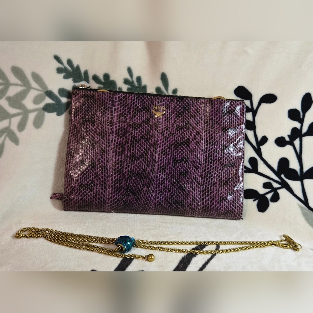 💯 Authentic Rare MCM Muti-Way Clutch (Made in Italy) - Picture 16 of 16